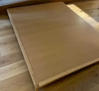 Estructura de cama de roble de Zara Home