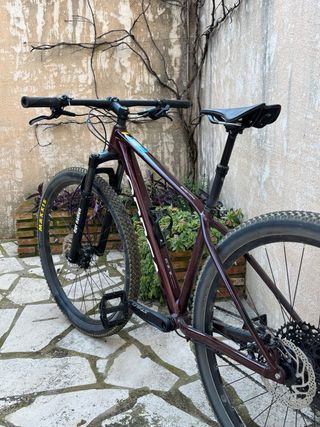Orbea Alma 29’’ MTB Rockshox. Muy ligera