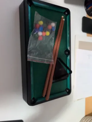 Antico set da tavolo per scacchi, dama e backgammon