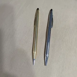 Colección Plumas, Bolígrafos y lapicero