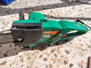 Sierra eléctrica Black & Decker