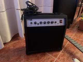 Guitarra Eléctrica Max Color Crema