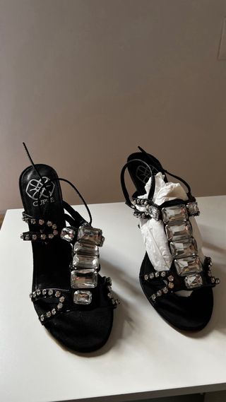 Sandalias Cuple Tacón Negro Pedrería Talla 39