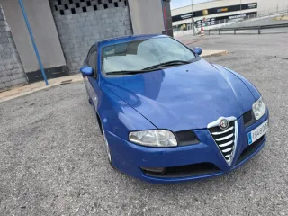 Alfa Romeo GT 2005