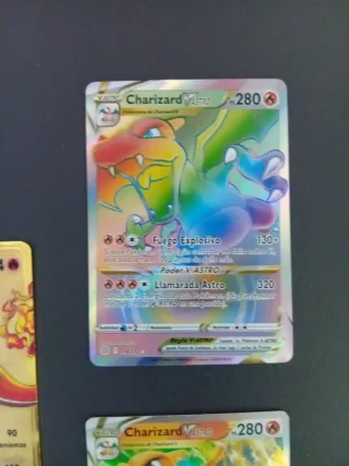 Carta Pokémon Charizard V V Astro