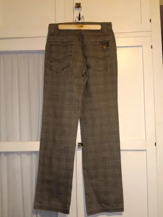 Pantalón cuadros chico Springfield