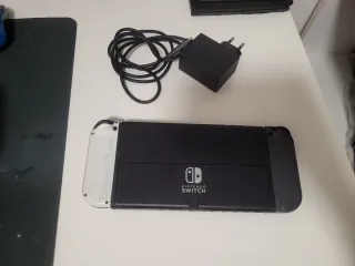 Nintendo Switch OLED Gris y Blanco