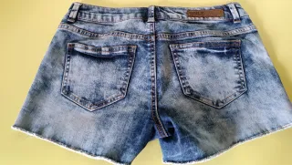 Lote 6 vaqueros cortos a 10€ todo por separado 2€