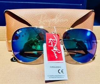 Gafas de sol Ray-Ban Aviator azules y doradas