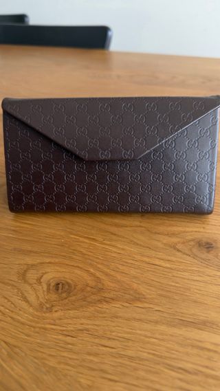 Funda de gafas Gucci marrón
