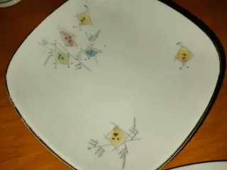 Vajilla de porcelana de Bavaria con diseño floral