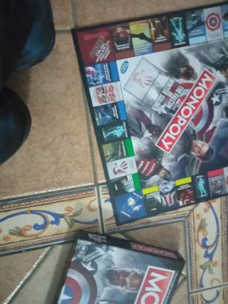 Monopoly Marvel: Falcon y Soldado Invierno