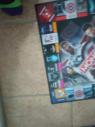 Monopoly Marvel: Falcon y Soldado Invierno
