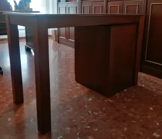 Mesa escritorio de madera