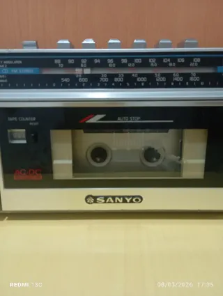 Radiocassette Sanyo M-7010K (Leer Anuncio)