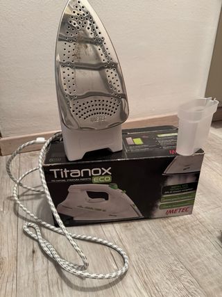 Ferro da stiro Imetec Titanox ECO