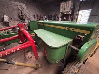 Empacadora John Deere 332A