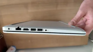 Ordenador portátil HP blanco