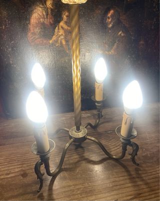 Lámpara de latón antigua