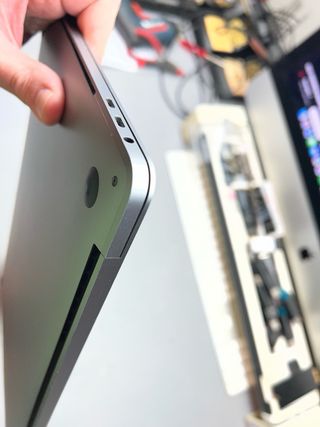 MacBook Pro 15” 2017 Plata