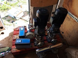2 Bombas de Agua AEG + Variadores