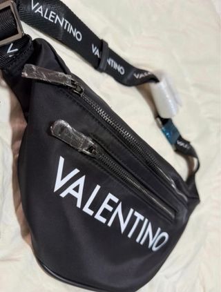 Riñonera Valentino Negra