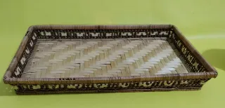 Bandeja de mimbre rectangular