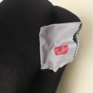 Funda para gafas Ray-Ban (Sólo funda)