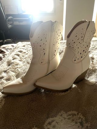 Texani bianchi con trafori