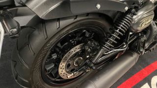 Hyosung Aquila GV 125 S Negra/Gris