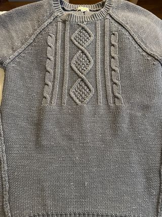 Jersey gris con trenzas talla 12, sirve para S