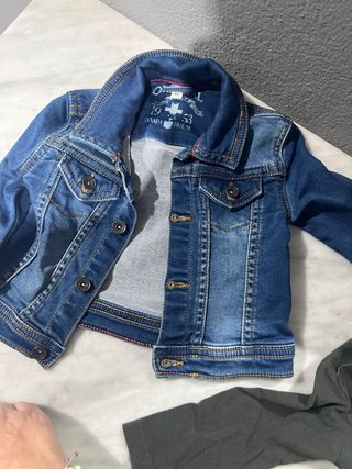 Conjunto Bebé 4-6 Meses guns&roses. Benetton. Cana