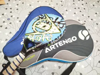 Pala de pádel Dunlop con funda