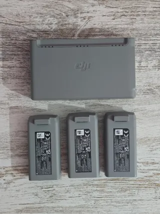 DJI Mini 2 SE Fly More Combo