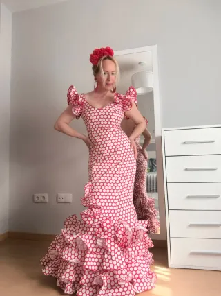 Vestido de flamenca rojo y blanco