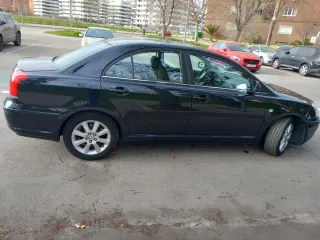 Toyota Avensis 2005