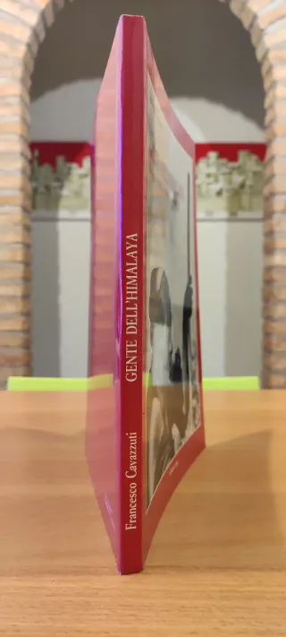 Gente dell'Himalaya. Immagini di popoli ai confini