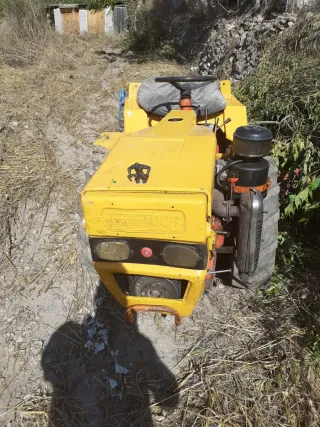 Pascual 996 + cultivador