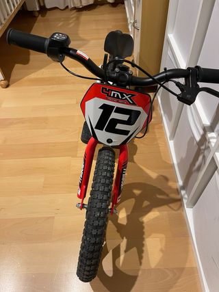 Bici equilibrio eléctrica 16” 4mx