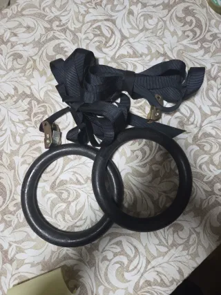 Anillos de Gimnasia con Correas Negras