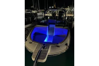 Barco SeaRay SpX 230 Outboard 2025