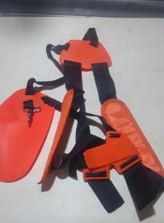 Imbracatura per decespugliatore