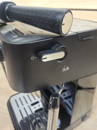 Cafetera De'Longhi Stilosa EC260.BK