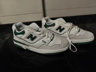 Zapatillas New Balance 550 Blancas y Verdes