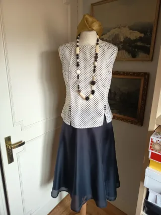 Blusa lunares blanco y negro