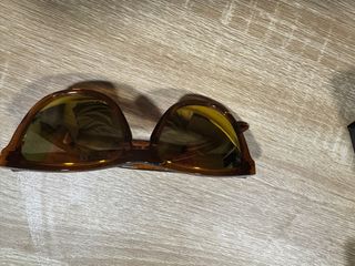 Gafas de sol Hawkers marrones y amarillas