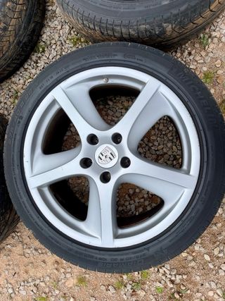 Llantas Porsche Cayenne Turbo con Neumáticos