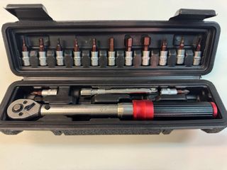 Llave Dinamométrica TINSOL 1/4 Ajustable