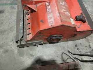 Mila RGE 160: Moladora de rama y piedra