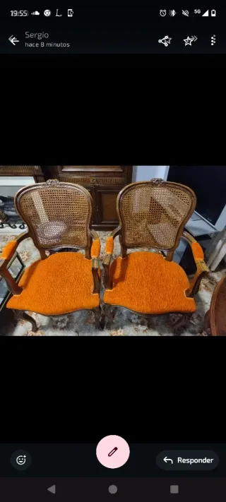 Dos sillas clásicas vintage